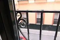 Apartamentos Living Sevilla Centro Maestranza Siviglia