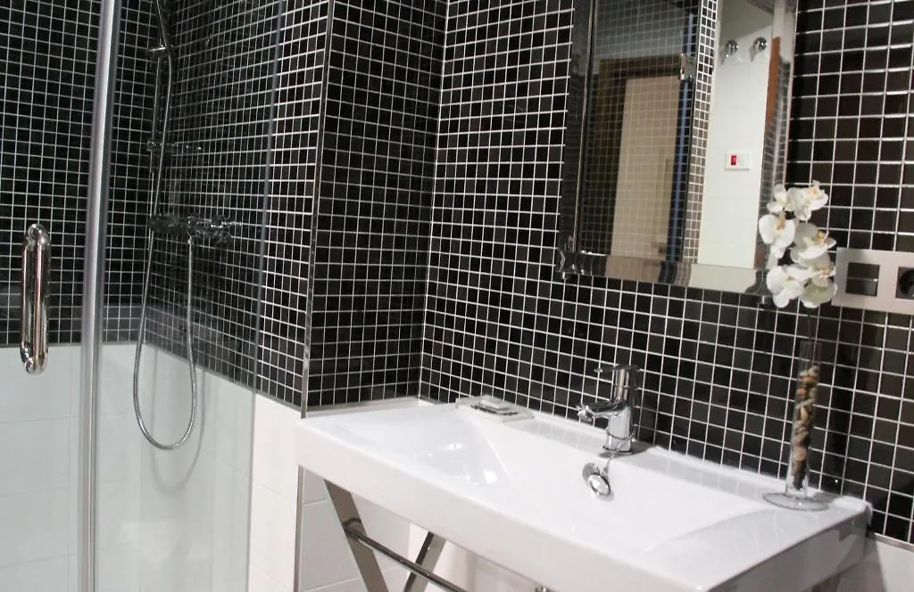 Apartamentos Living Sevilla Centro Maestranza Spagna