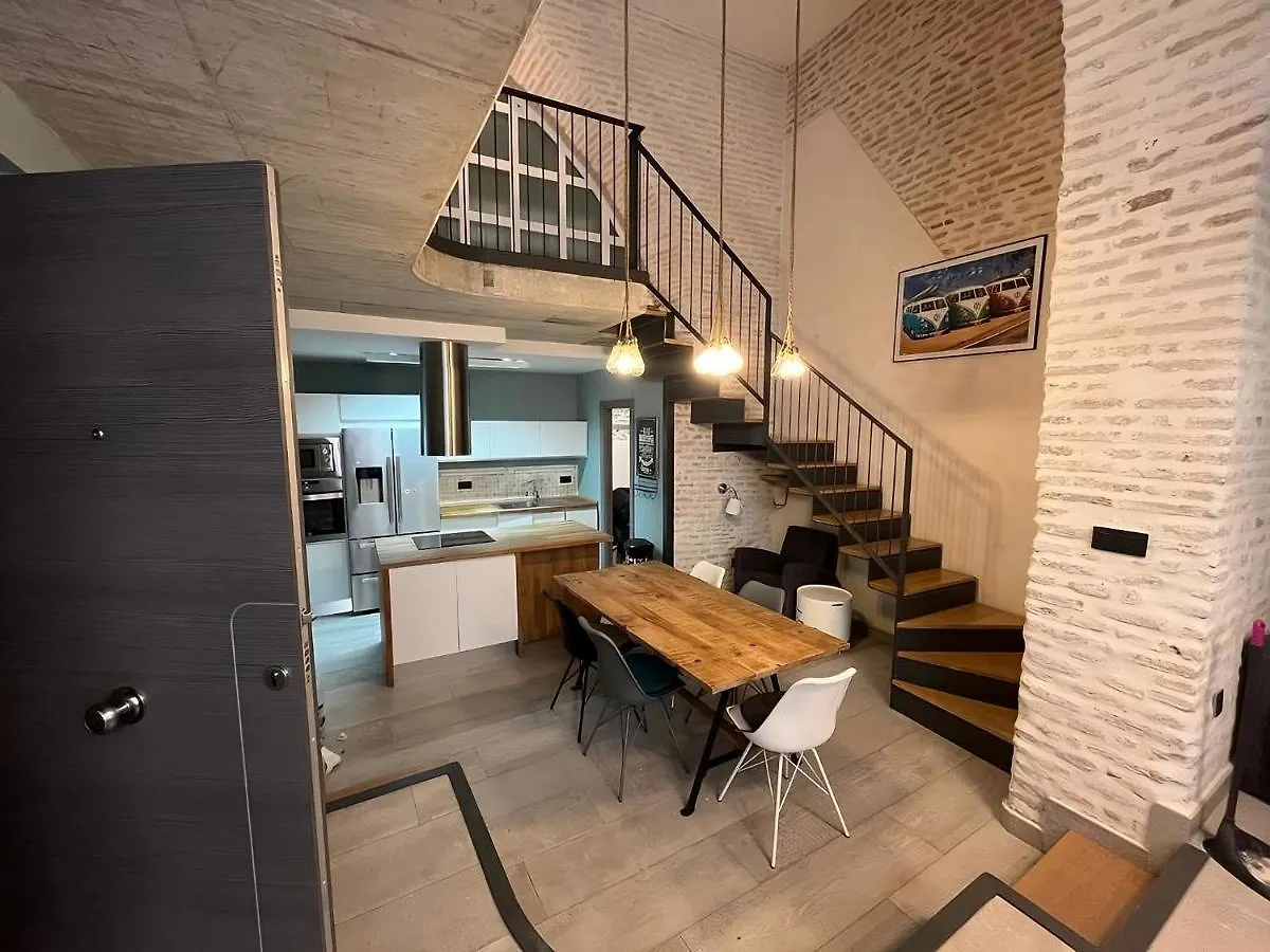 Appartamento Apartamentos Living Sevilla Centro Maestranza