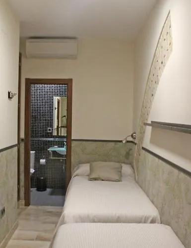 Appartamento Apartamentos Living Sevilla Centro Maestranza