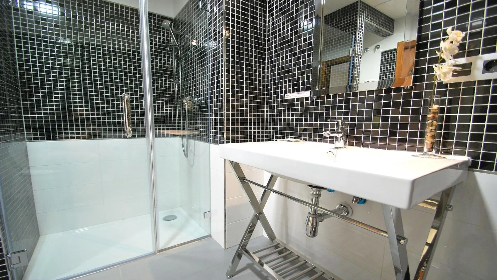 Apartamentos Living Sevilla Centro Maestranza Siviglia